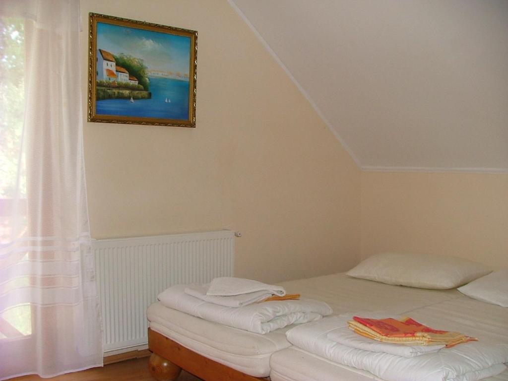 Szarvas Panzio Hotel Erdőbénye Cameră foto