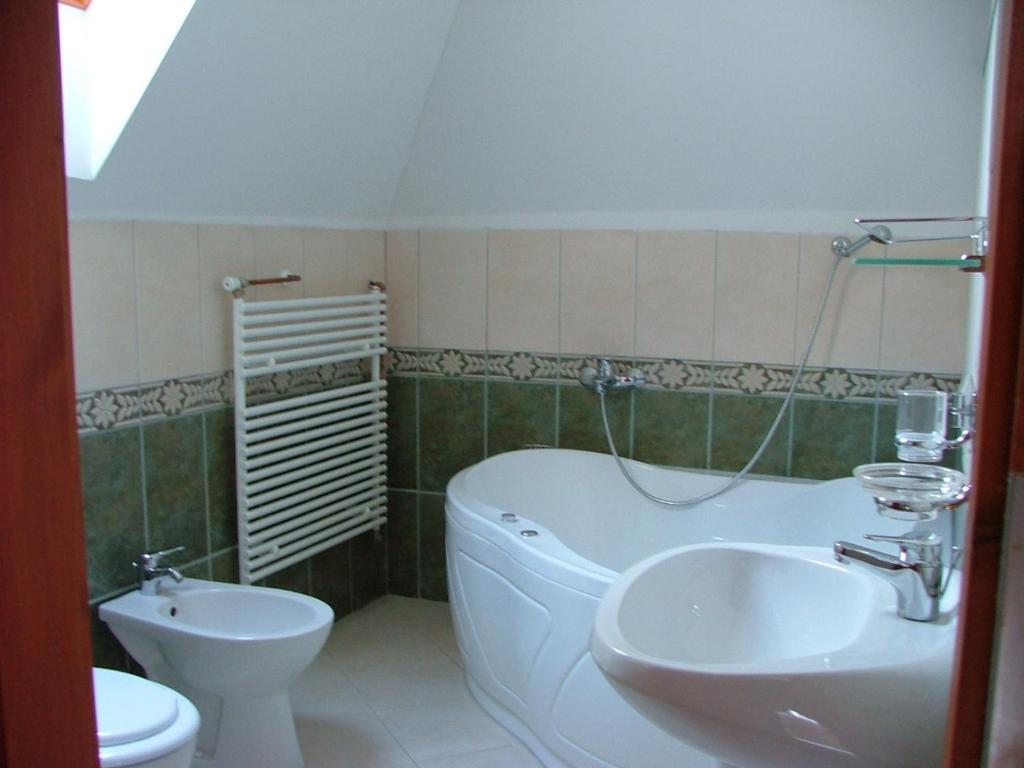 Szarvas Panzio Hotel Erdőbénye Cameră foto